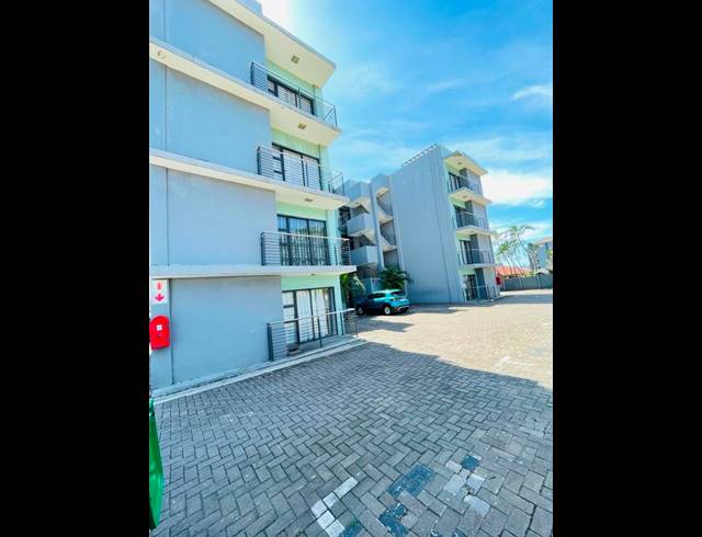 2 BEDROOM APARTMENT FOR SALE IN MONTCLAIR